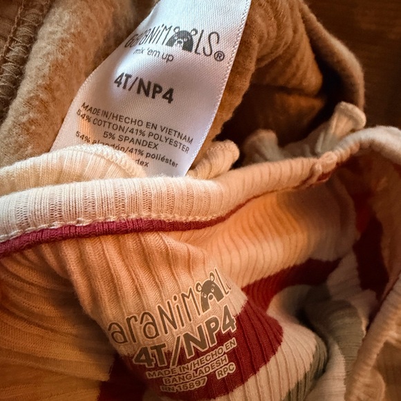 Garanimals Cream and Rust Ribbed Two-Piece Set - Picture 4 of 4